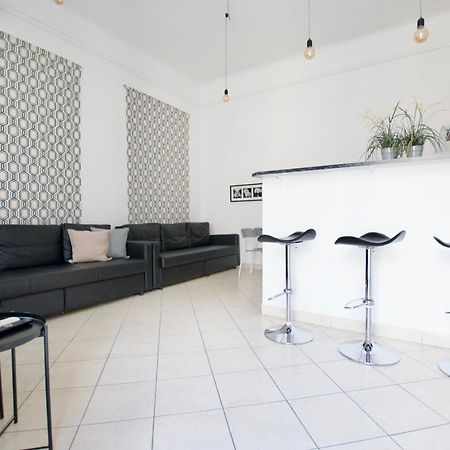 Budget Apartment By Hi5 - Center Of The Center Budapesta Exterior foto